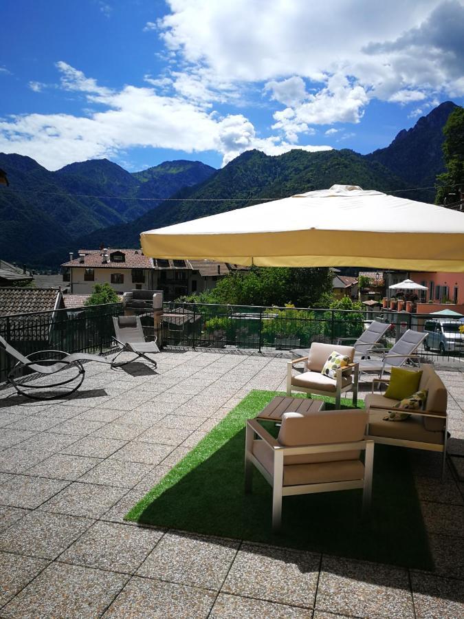 Casa Luca E Cristina Villa Mezzolago Exteriör bild