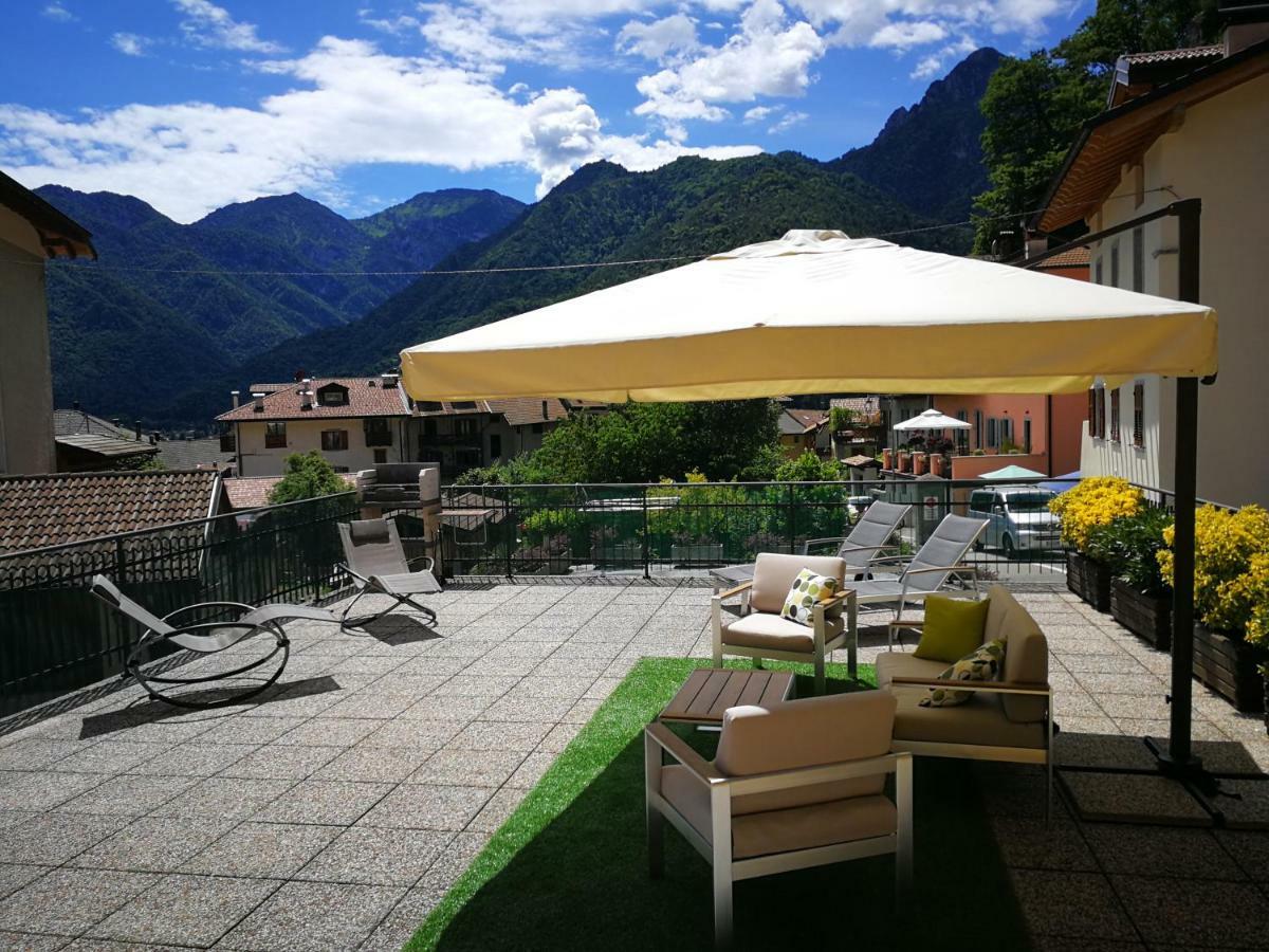 Casa Luca E Cristina Villa Mezzolago Exteriör bild